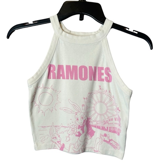 American Eagle Outfitters Tops - AE Cropped High-Neck Ramones Graphic Tank Top M